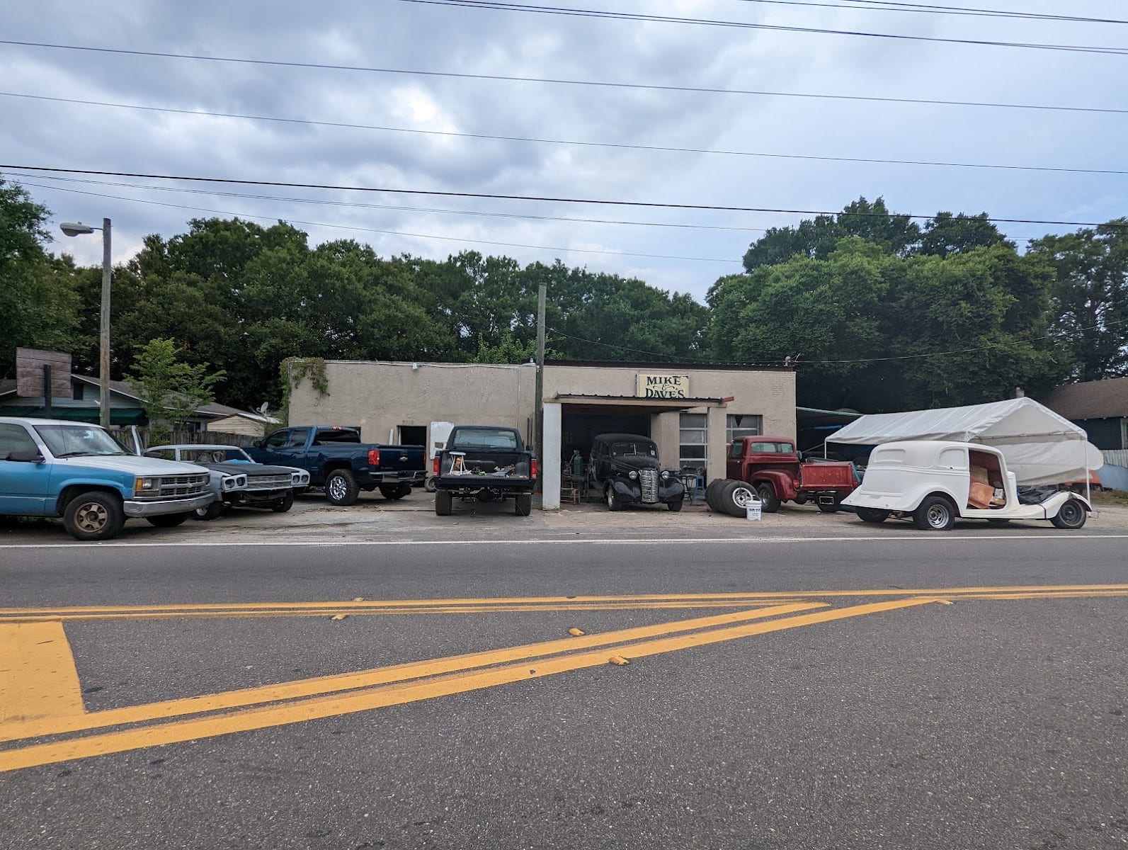 Dave's Auto Body