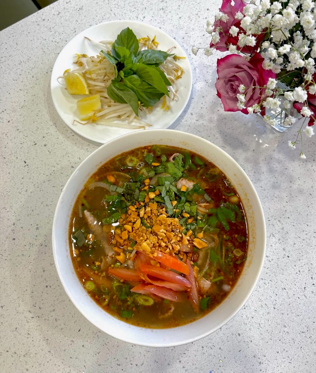Rau Vietnamese Kitchen