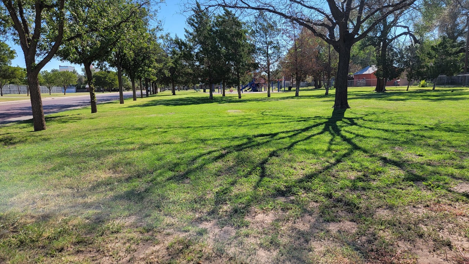 M C Overton Park, photo 3