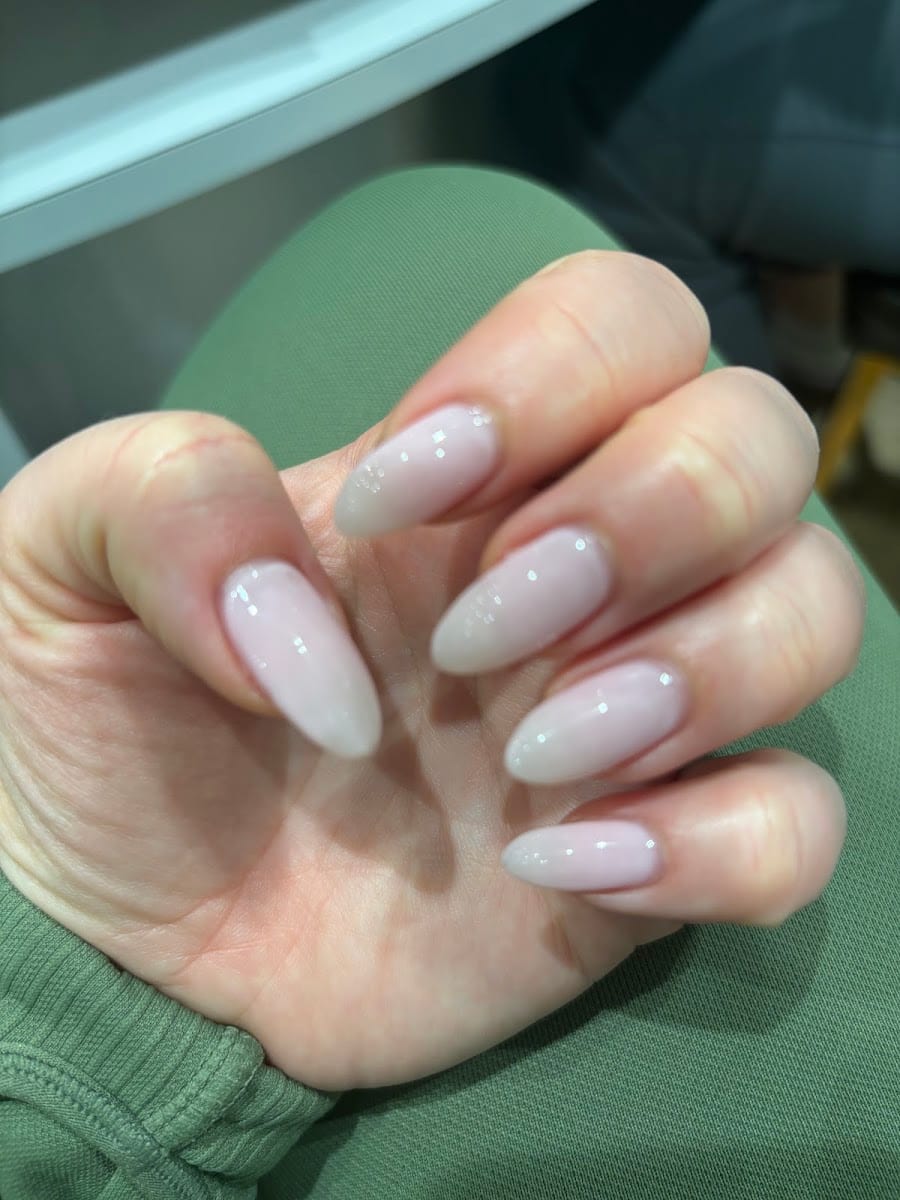 LaVi Nails