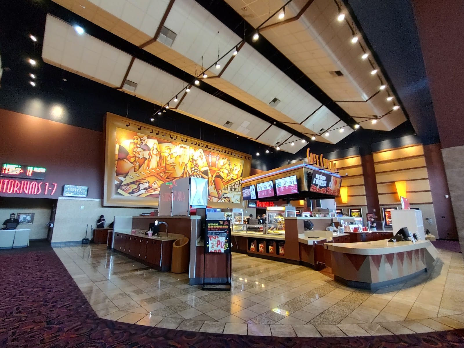 Cinemark Century Olympia, photo 3