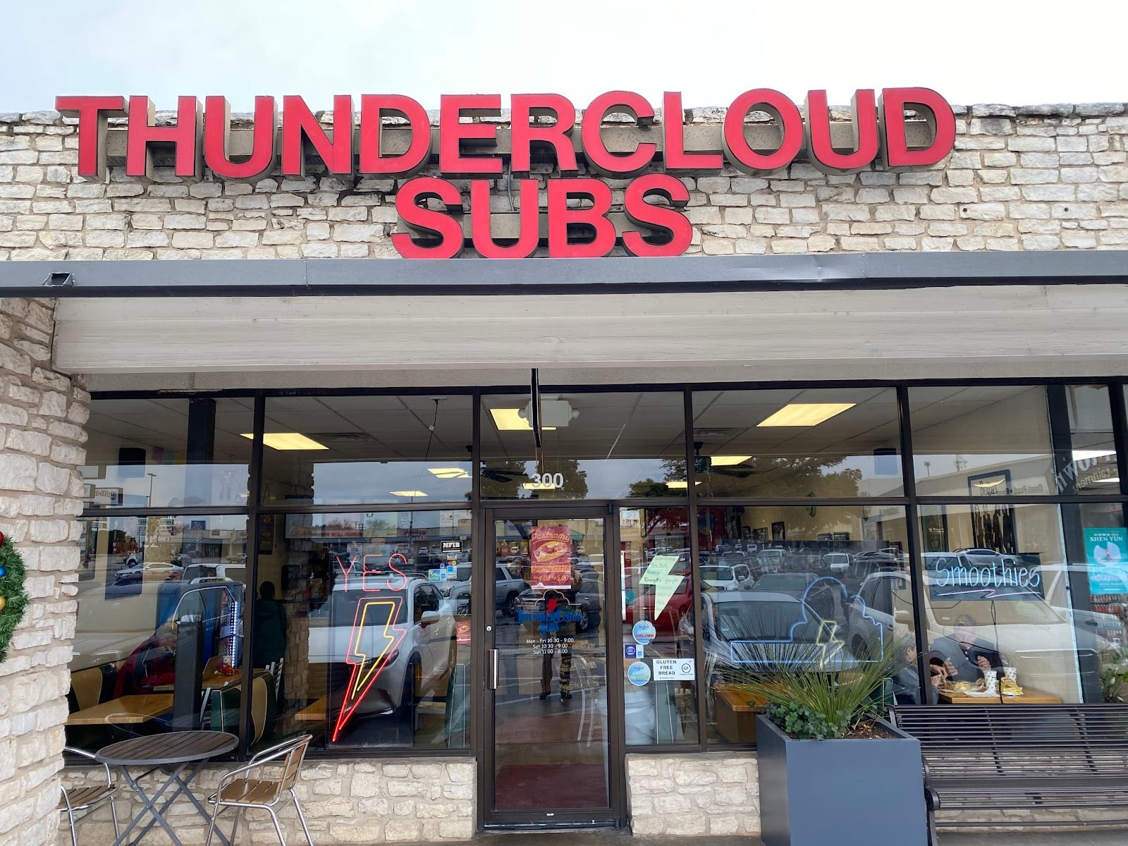 ThunderCloud Subs, photo 2