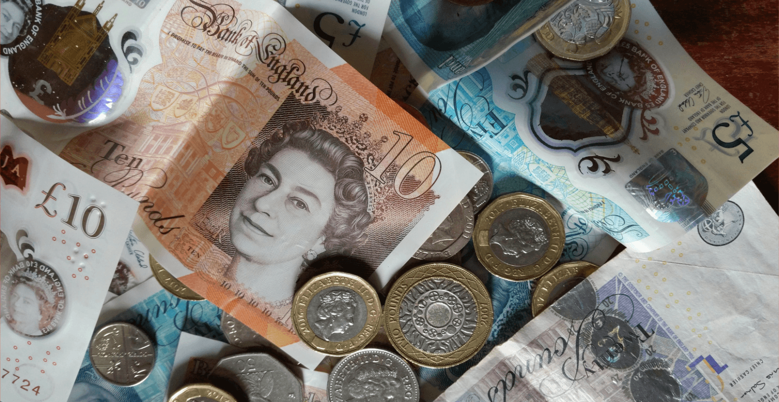 Stormont: Deadline to pass without budget deal
