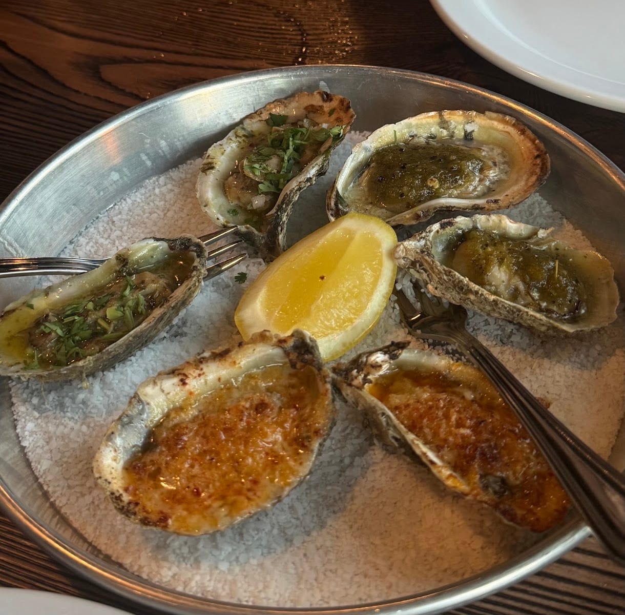 Follies Oyster & Cocktail