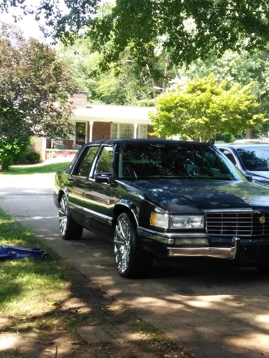 Tiger Auto Paint & Body LLC