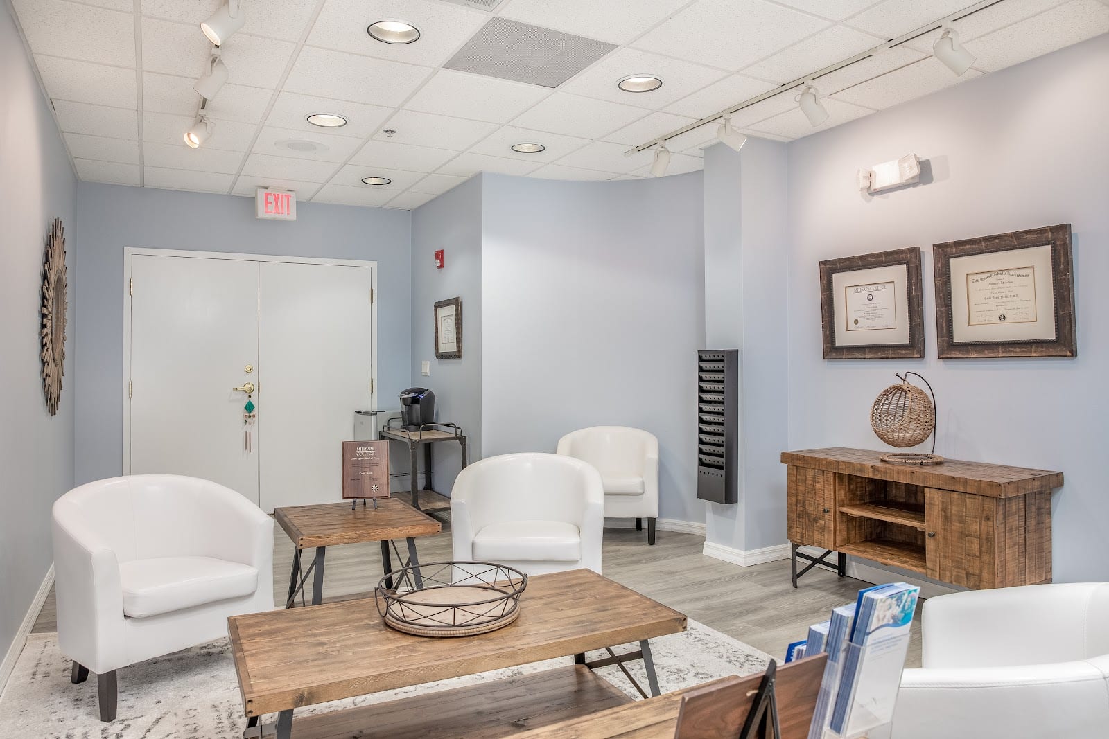 Siesta Key Root Canal Specialists: Carla Webb, DMD, photo 2