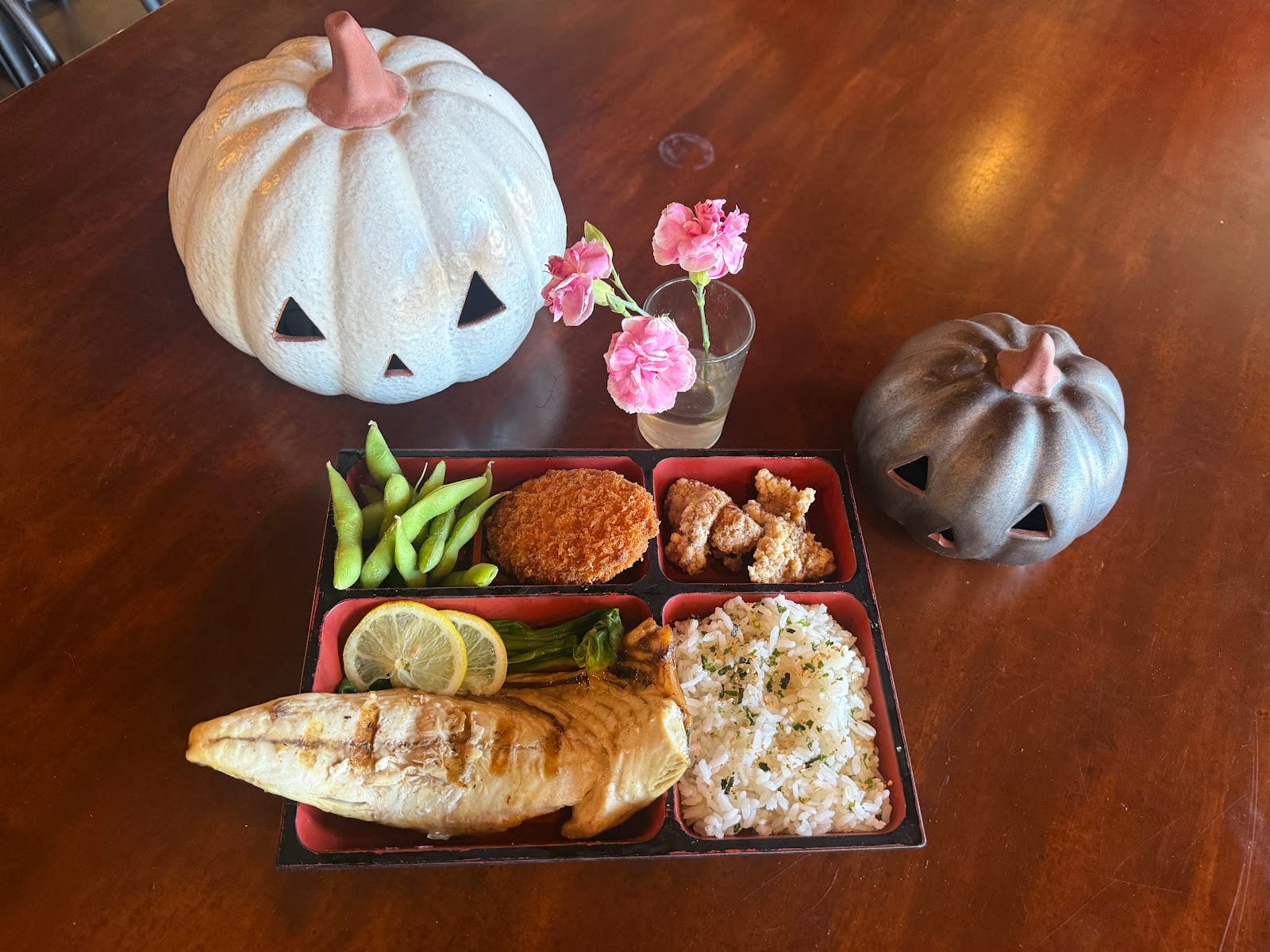 Maru Plus Japanese Restaurant