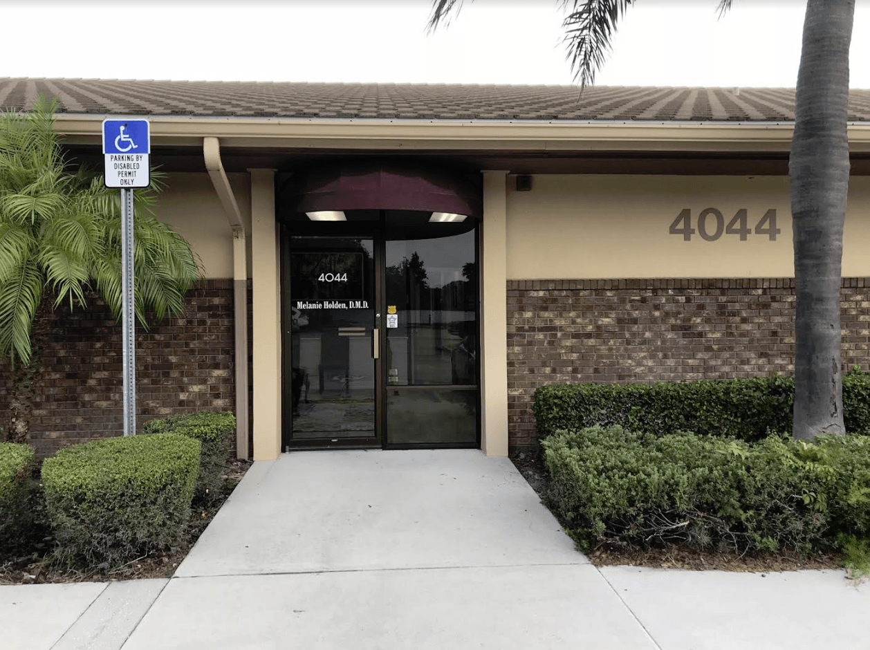 I Love My Dentist - Dr. Melanie Holden