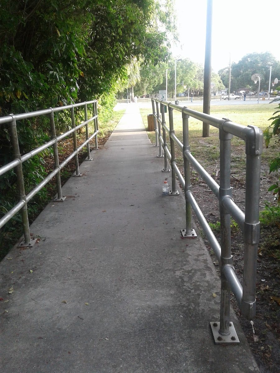 Arlington Park Foot Bridge, photo 3