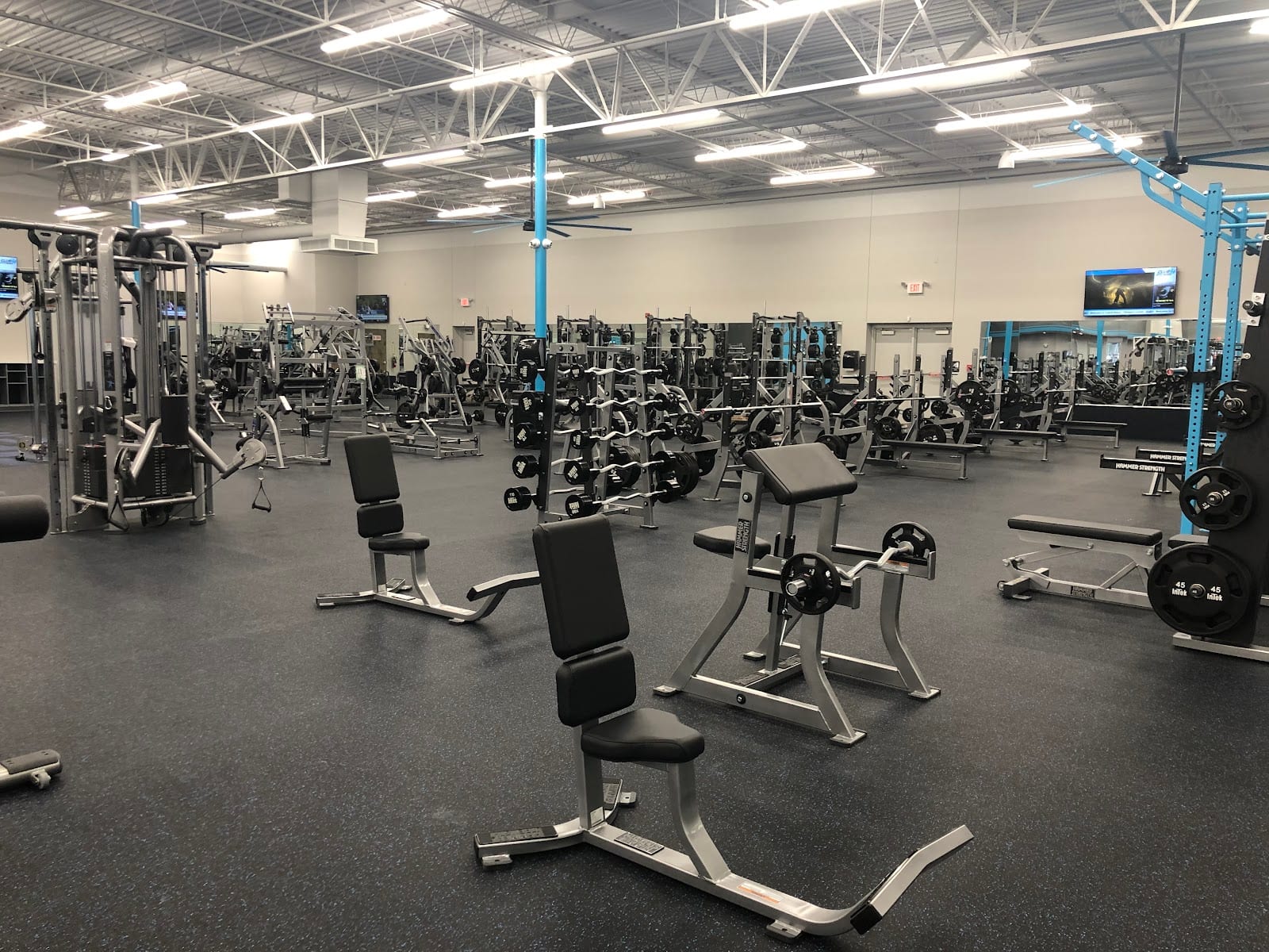 CLUB4 Fitness Tillman's, photo 4