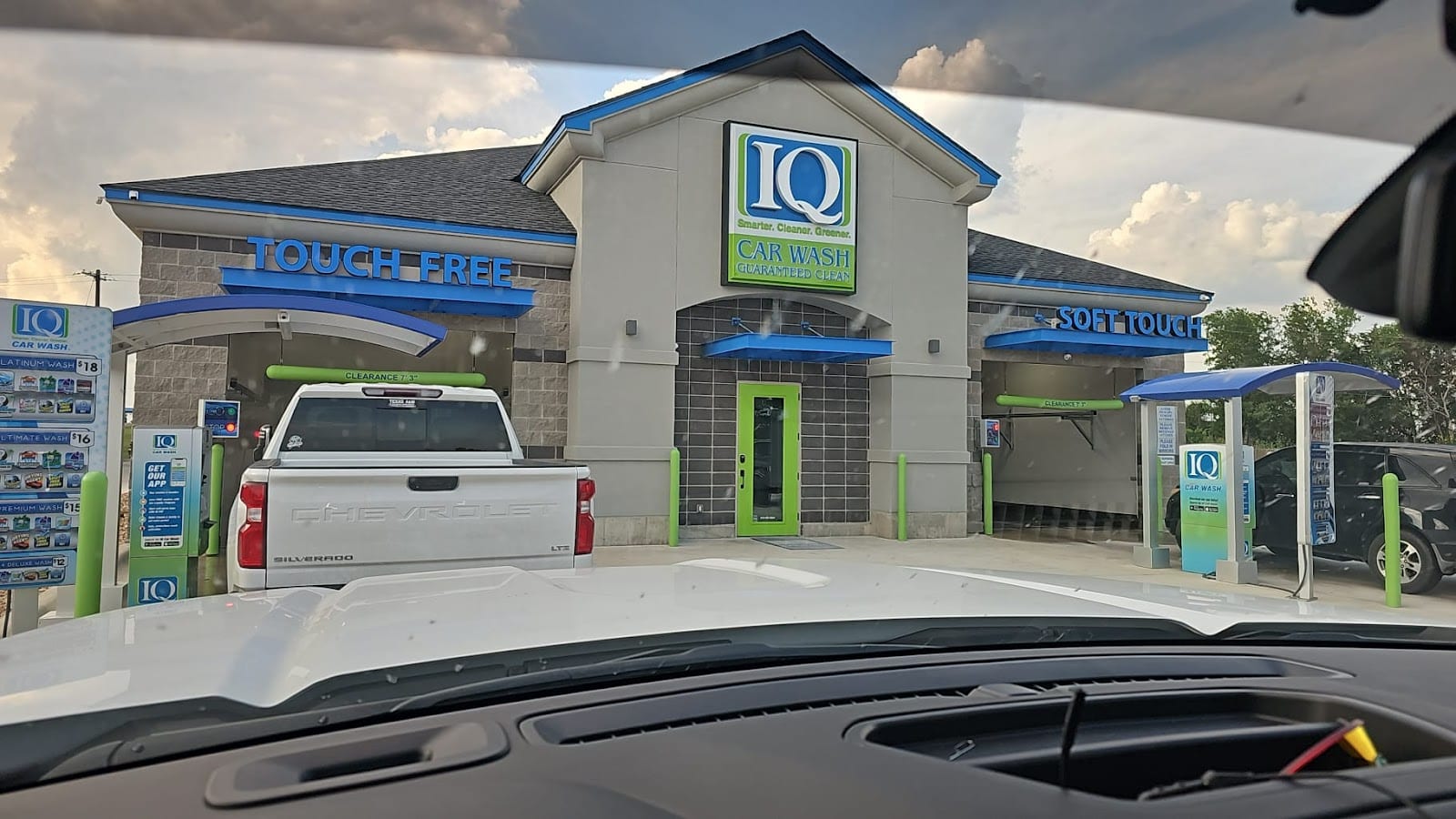 IQ Car Wash- Brenham, TX