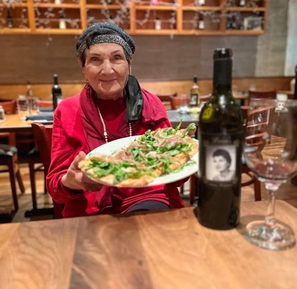 Luisa's Restaurant Wine Bar Since 1959