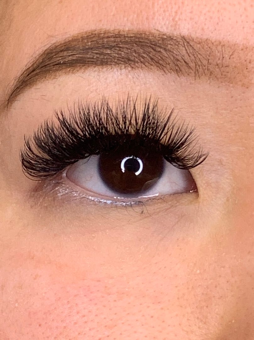 Esti Alicia- Lash Lifts & Lash Extensions