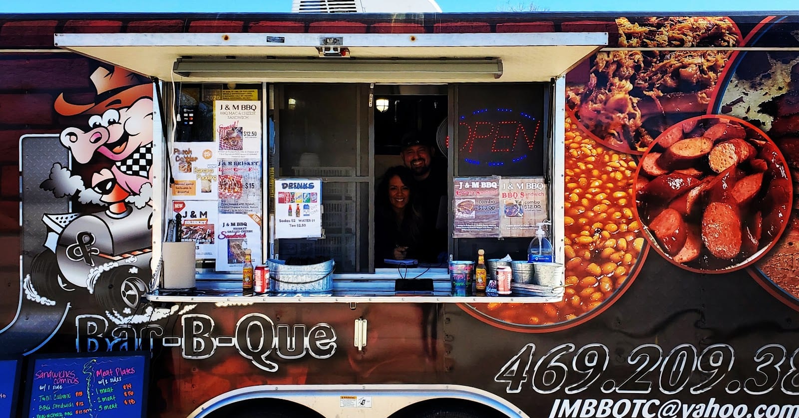 J & M BBQ Food Truck, photo 2