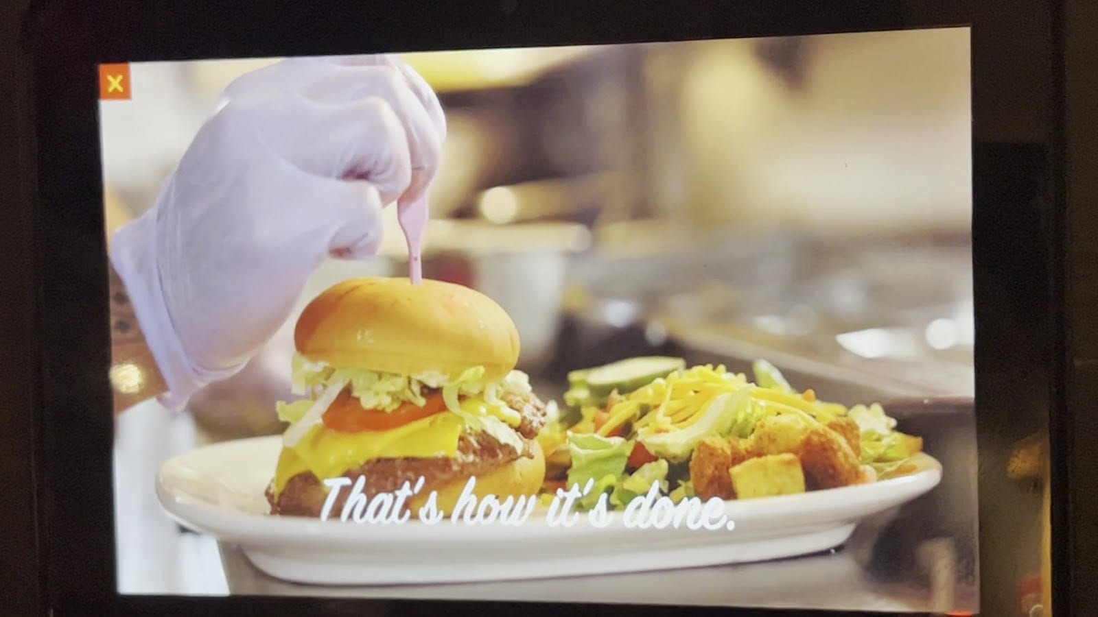 Red Robin Gourmet Burgers and Brews, photo 3