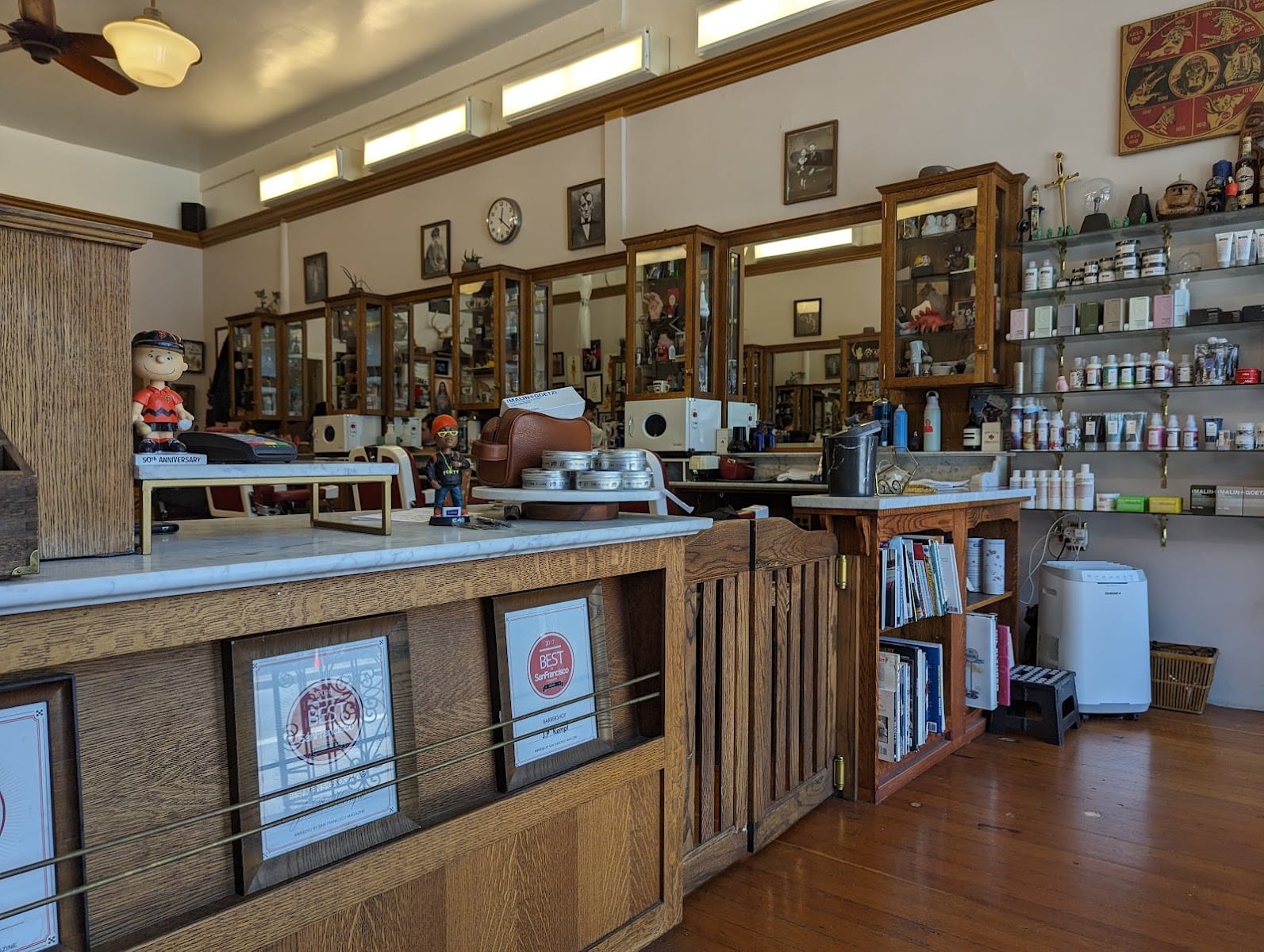 J.P. Kempt Barber & Social, photo 4