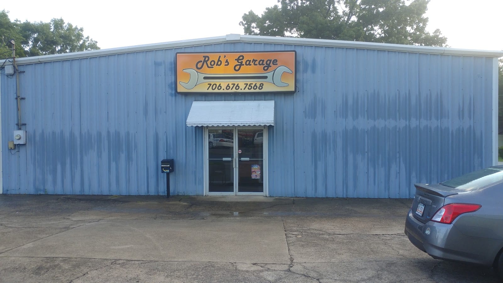 Rob's Garage, photo 2