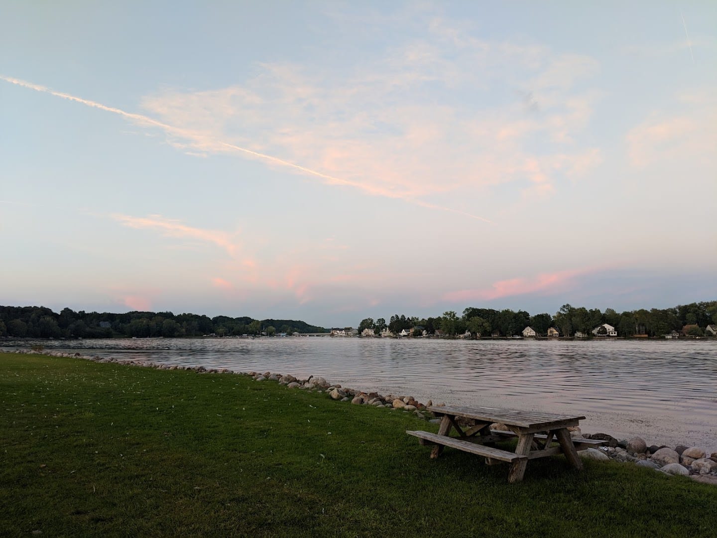 Waters Edge Homeowners Association, photo 2