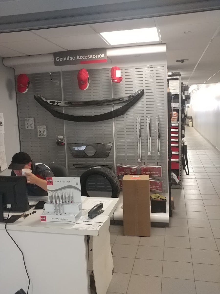 Nissan Parts Center, photo 4