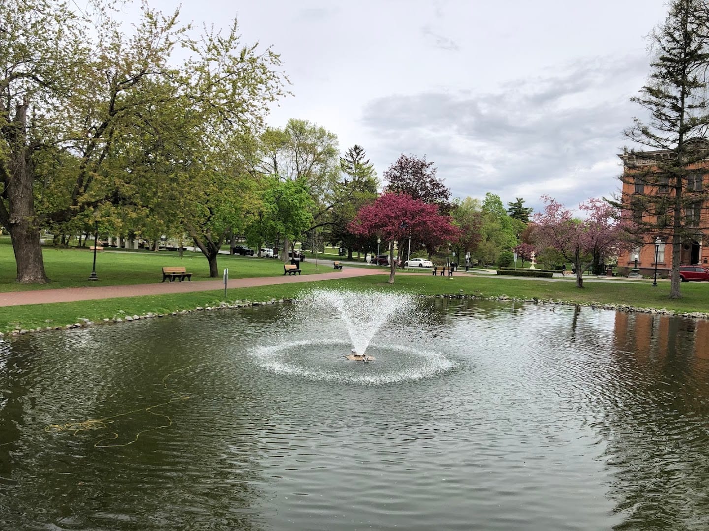 Putnam Pond