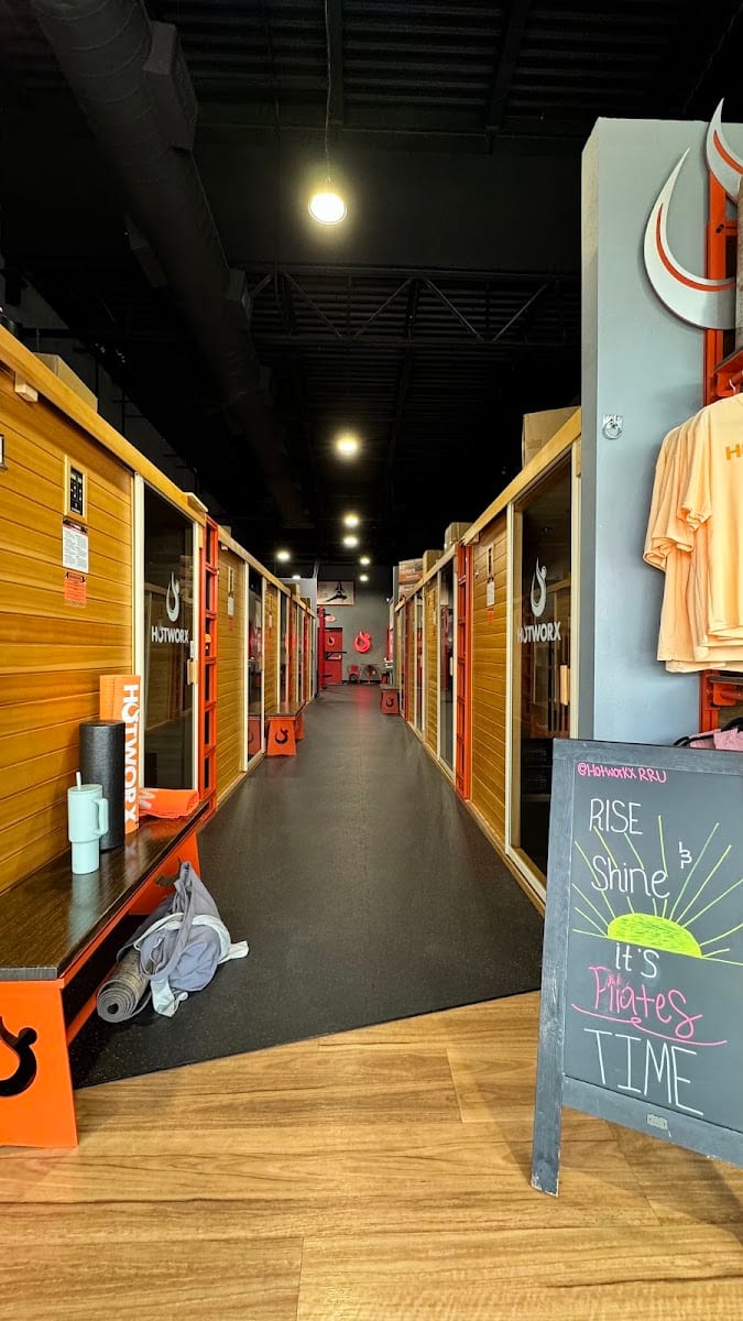 HOTWORX Round Rock, TX - University