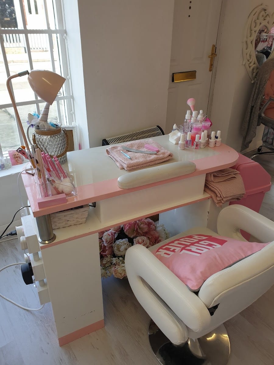 Hollipops Beauty Salon & Training School, photo 2