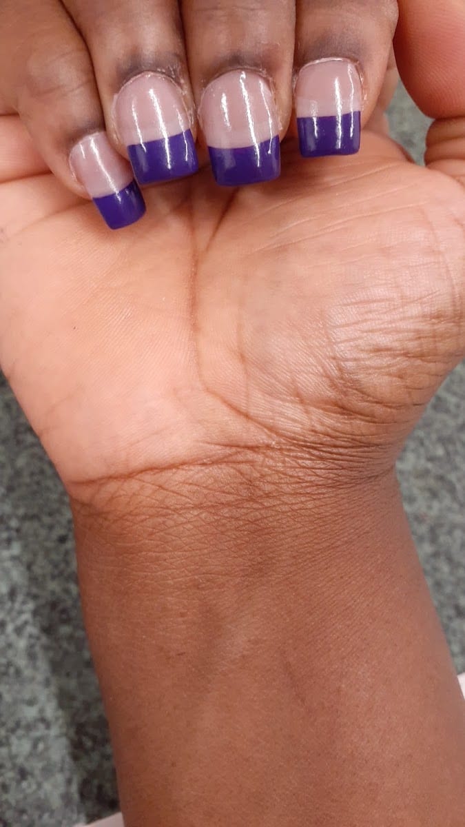 Youngs Nails
