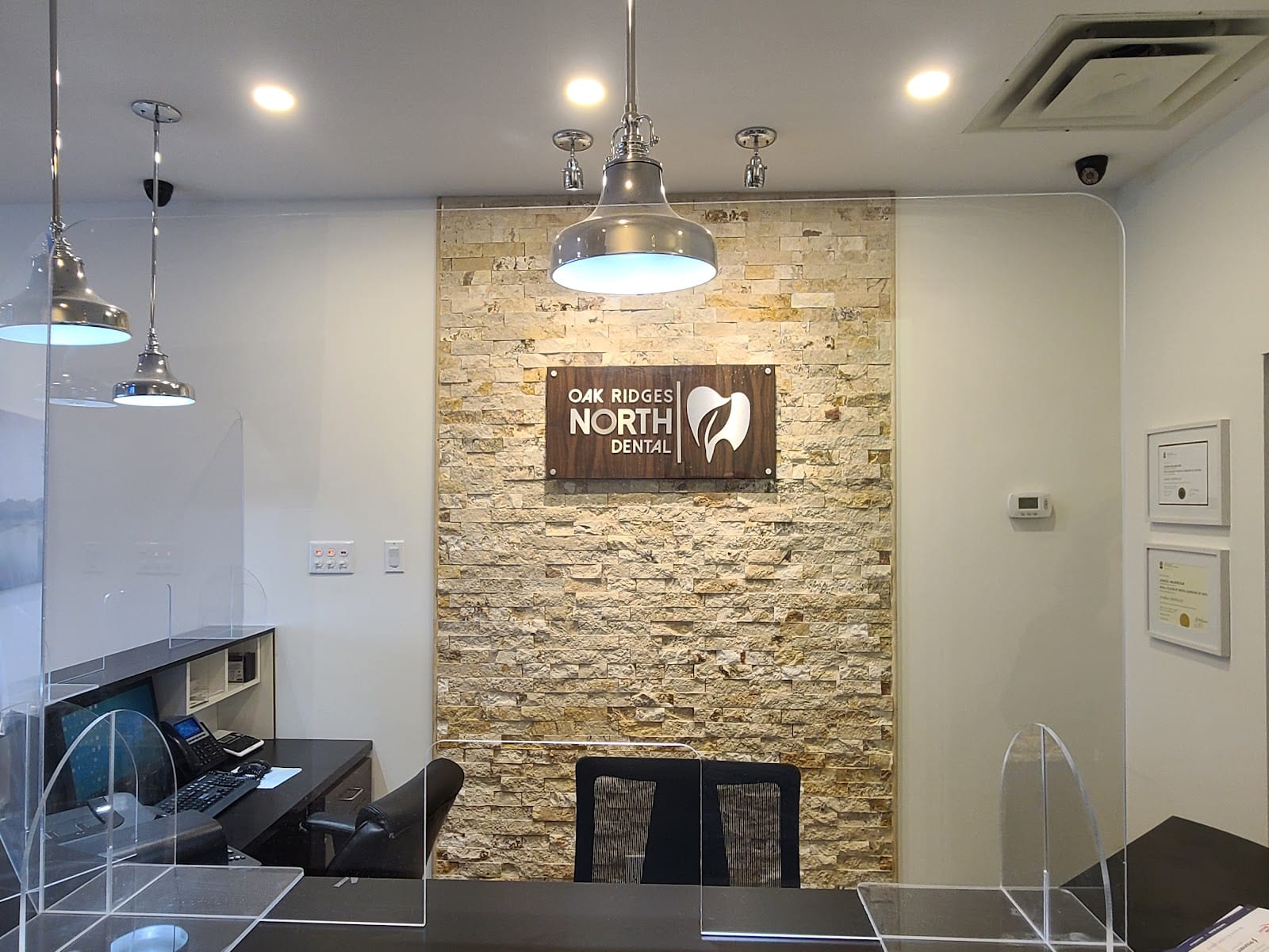 Dr. Hajir Farahmand - Oak Ridges North Dental Clinic, photo 4