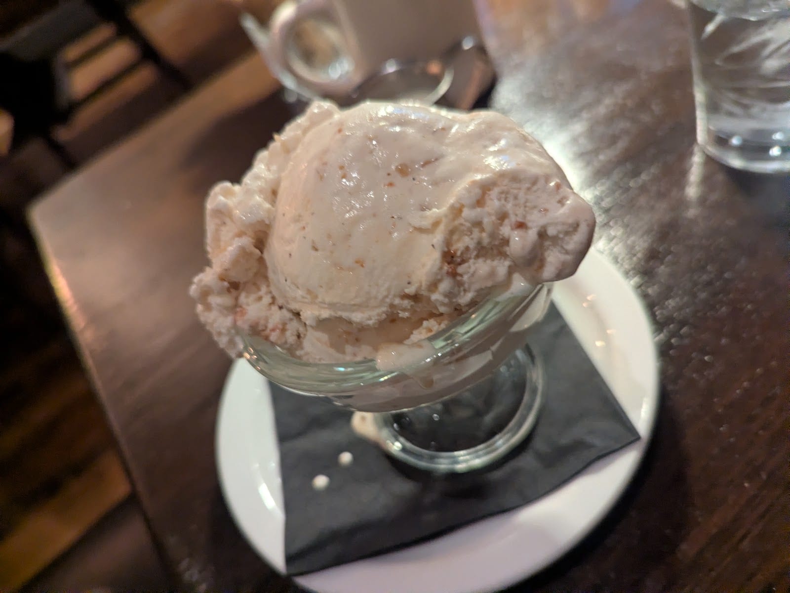 Hub Ice Cream Parlor