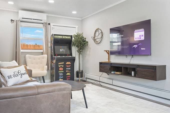 2 Bedroom Casper Home w/Arcade Machine, Backyard Oasis, Fire Pit, Grill, Waffles