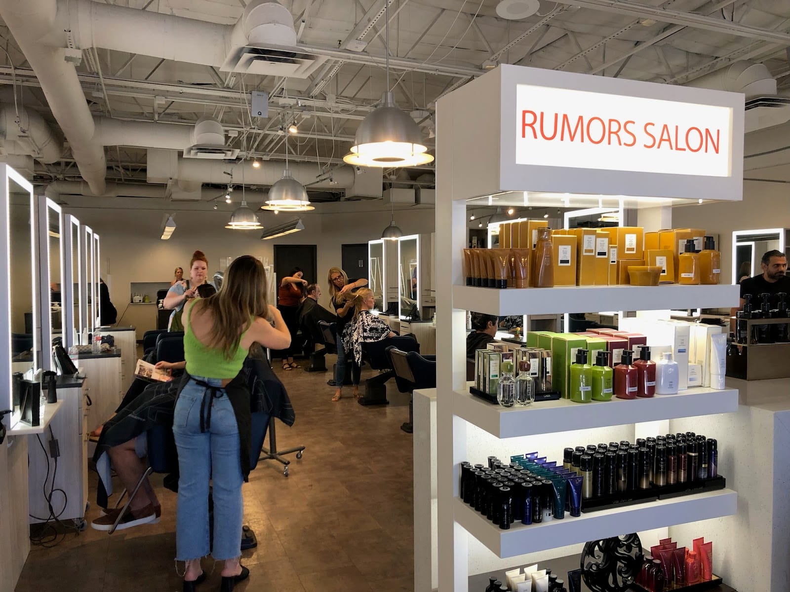 Rumors Salon - Seville, photo 2
