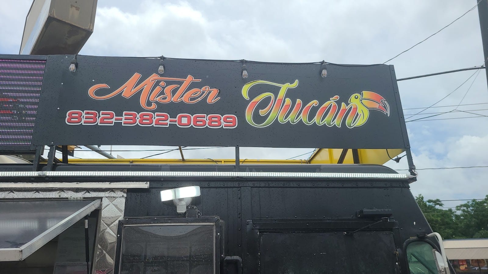 Mr. Tucan (Food Truck)