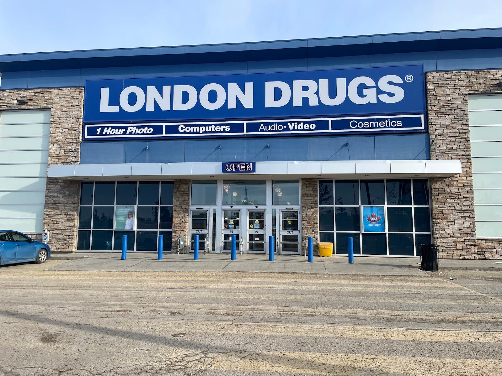 London Drugs, photo 2