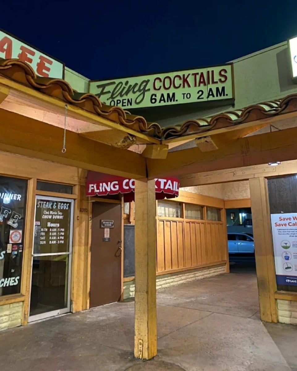 Fling Cocktail Lounge