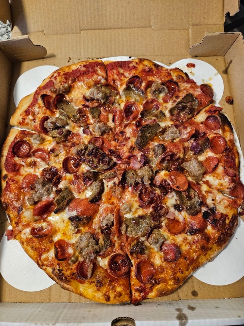 West Ave Pizza, photo 3