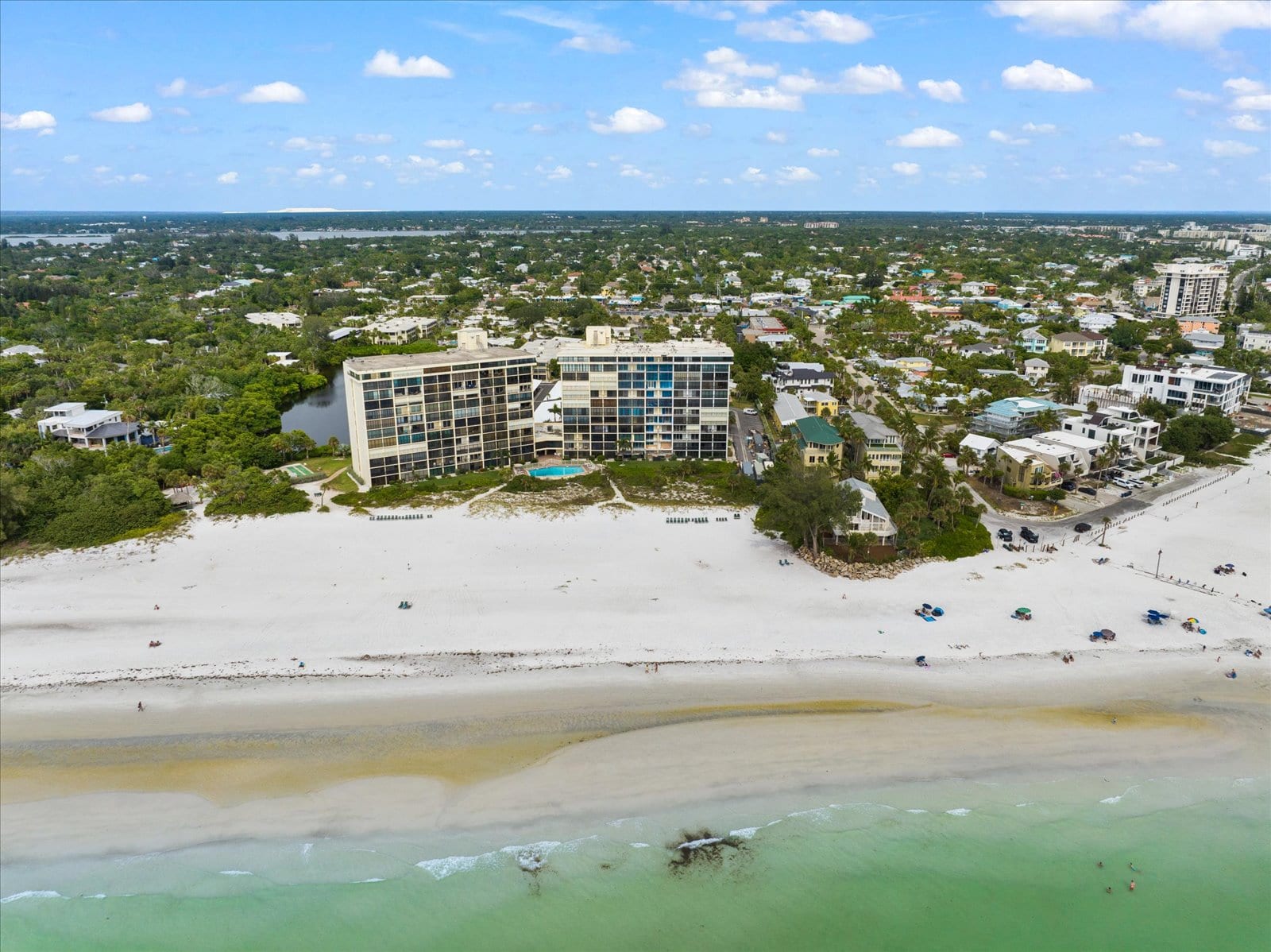 Dawn Bear, P.A. Premier Siesta Key Realtor William Raveis Real Estate Group