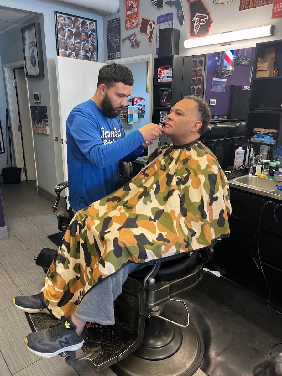 Tommie's Barber - Beauty