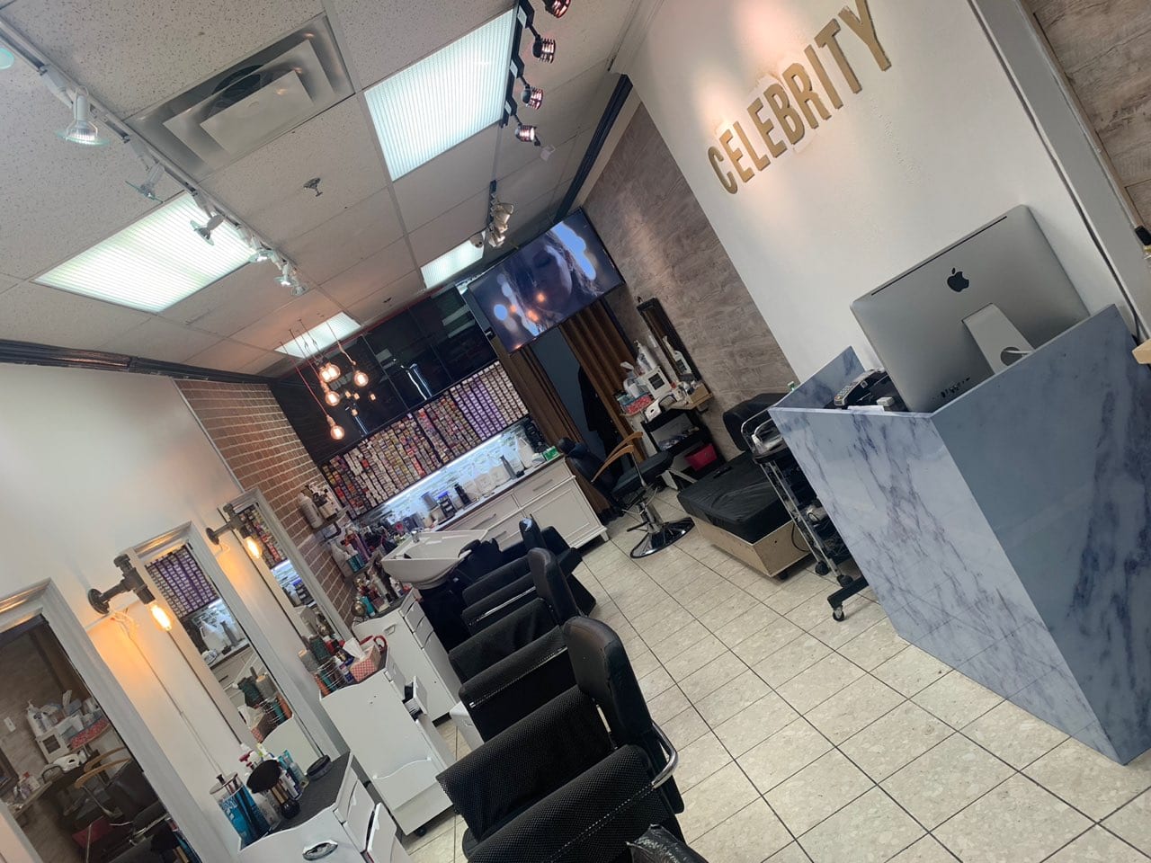 Celebrity Hair Stylist