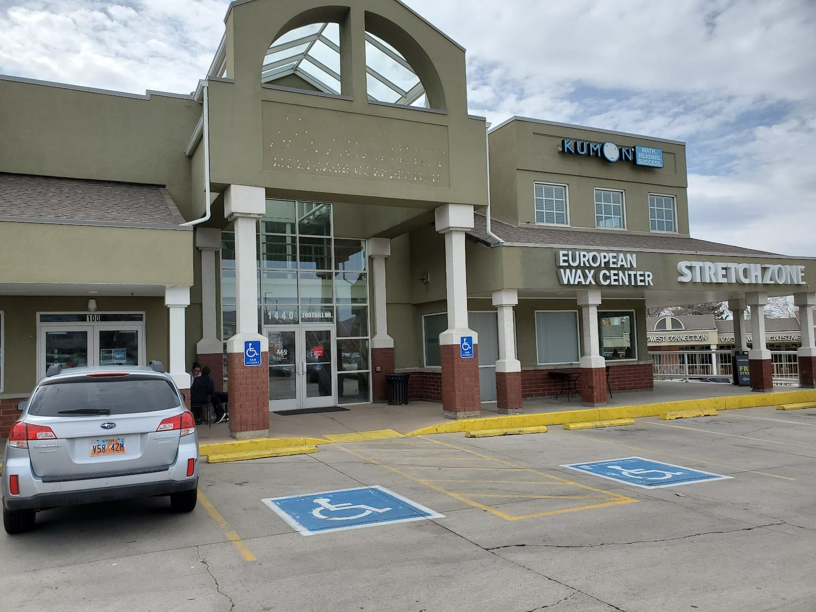 European Wax Center, photo 4
