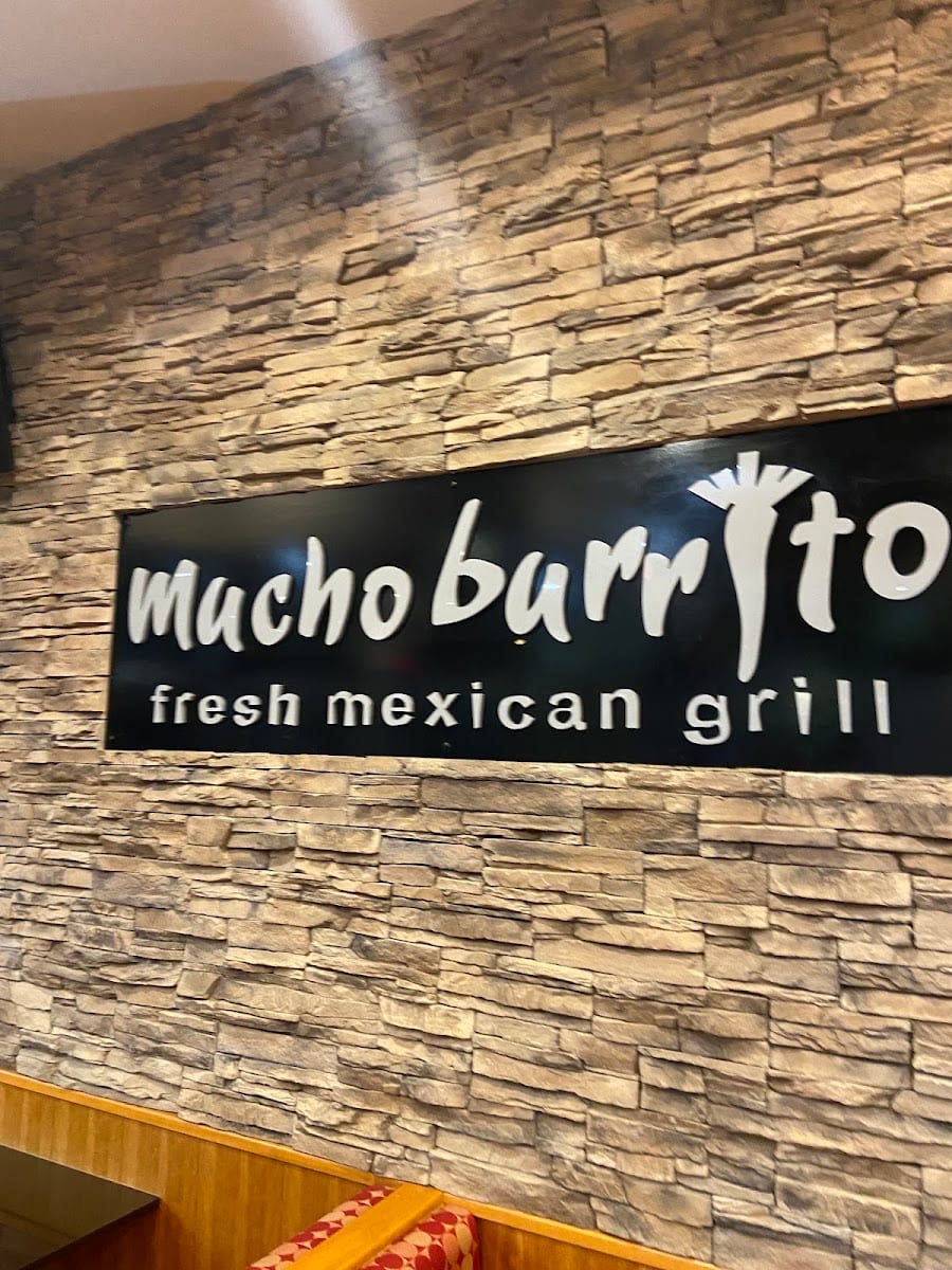 Mucho Burrito Fresh Mexican Grill, photo 3