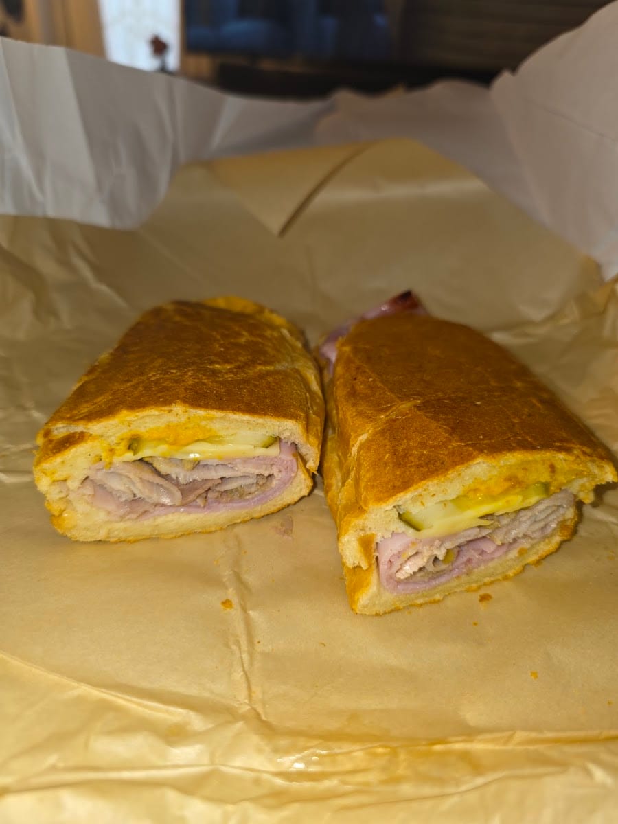 Maximillian's Cafe