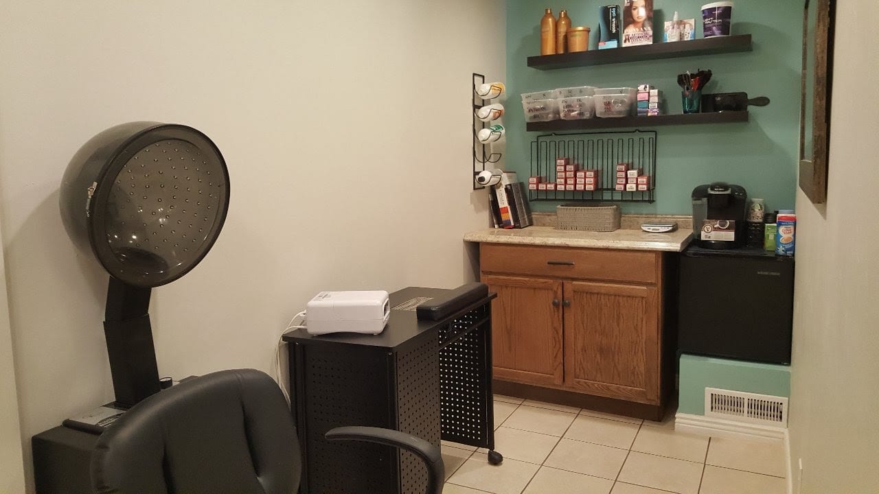 The Beaute' Shoppe by Janalyn, photo 3