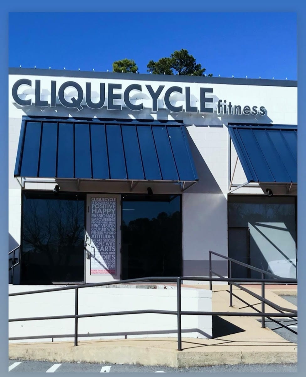 CliqueCycle