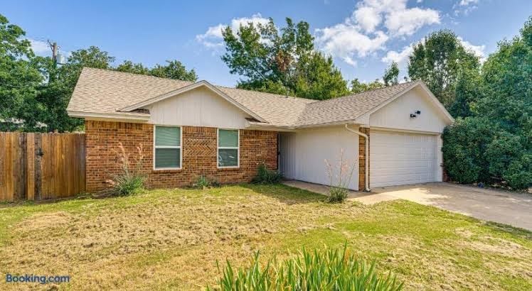 Theater apartment / DENTON / POOL / GYM /FREE PARKING, photo 2