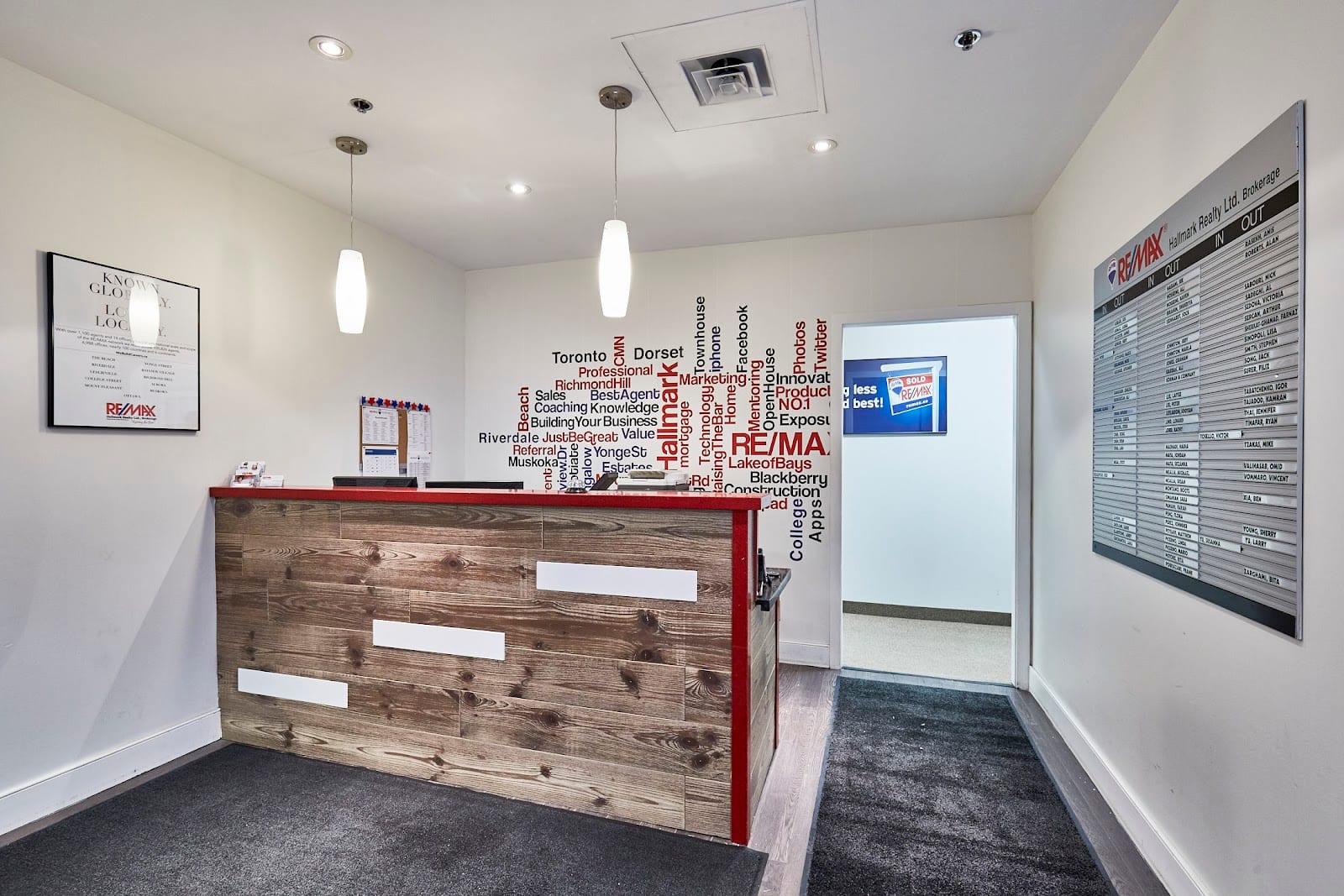 RE/MAX Hallmark Realty Ltd., Brokerage, photo 3