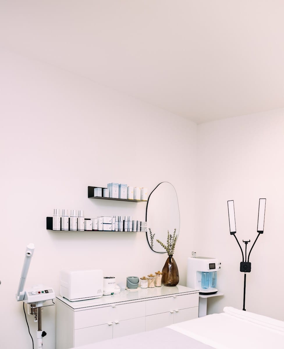 The Olympia Esthetician, photo 3