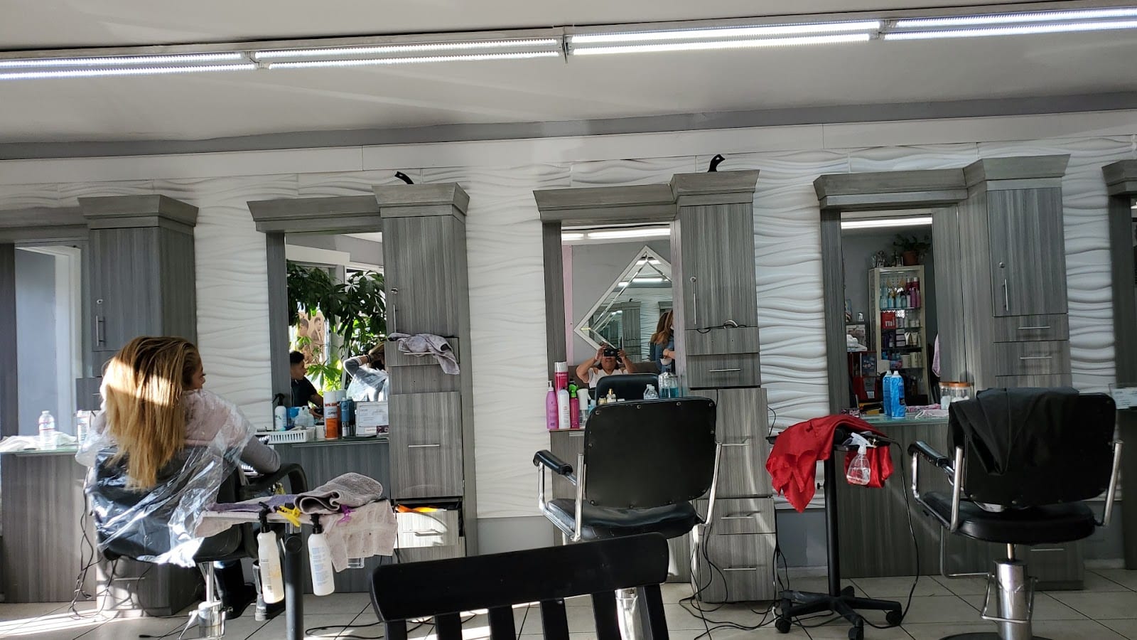 Frida Beauty Salon, photo 2