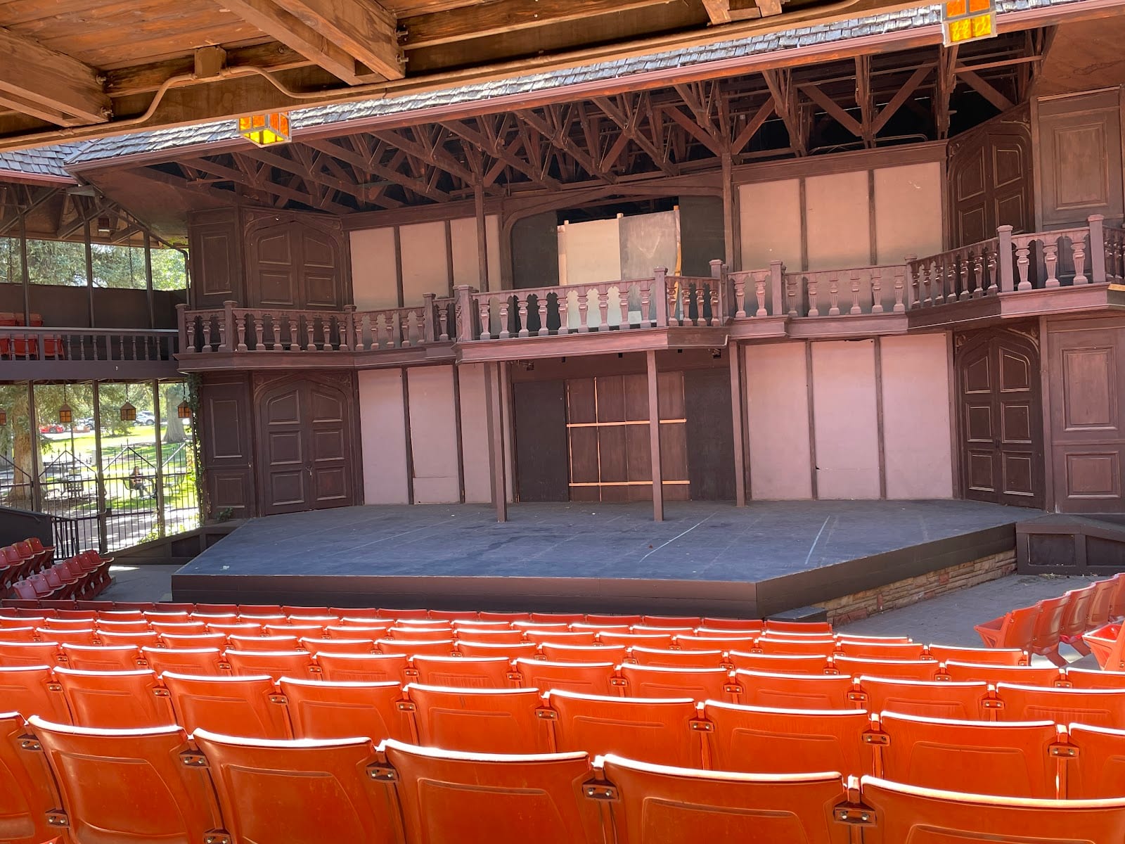 Adams Theatre, photo 3