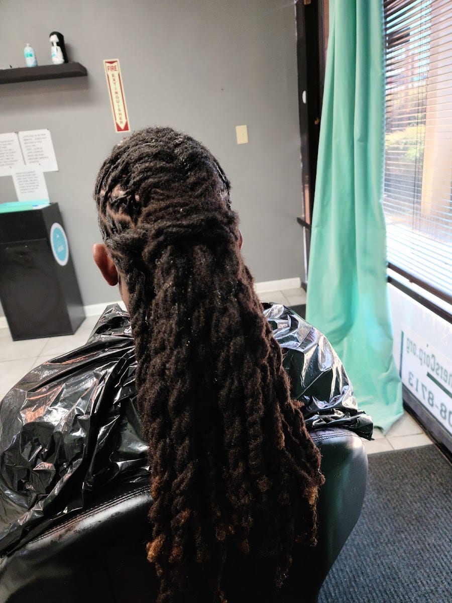 Natural & Loc'd