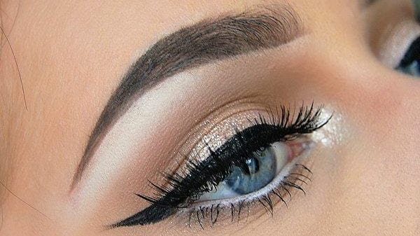 Femi eyebrows, photo 2
